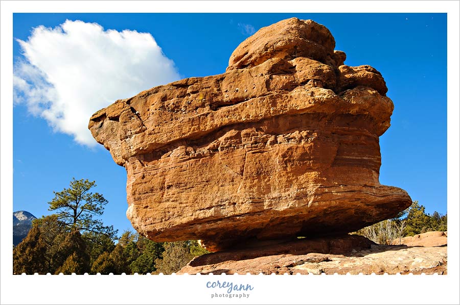 Balanced Rock in Garden of the Gods in Colorado Springs, CO
