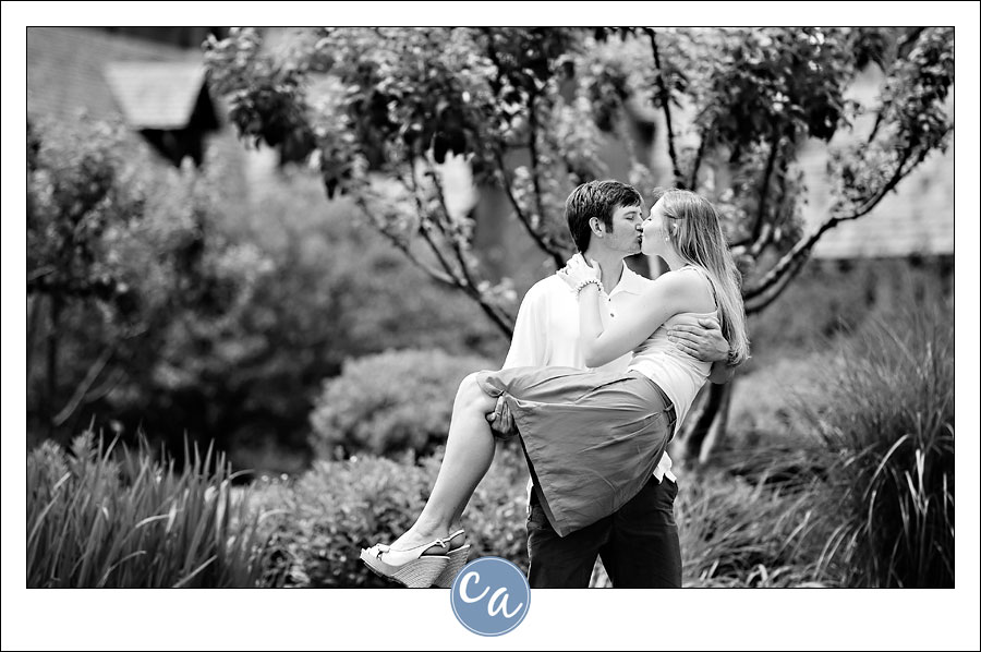 groom picking bride up at stan hywet in akron ohio