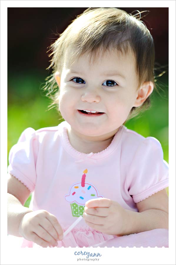 Miss Margaux | 1 Year 1 year old outside in november in delaware ohio