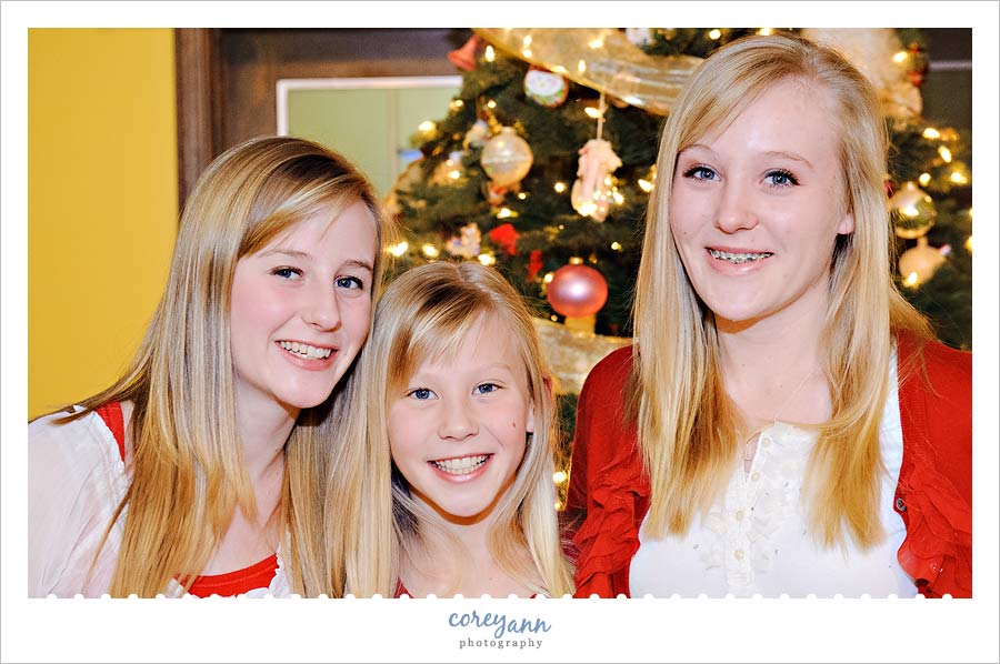 three sisters portrait in hudson ohio at christmas