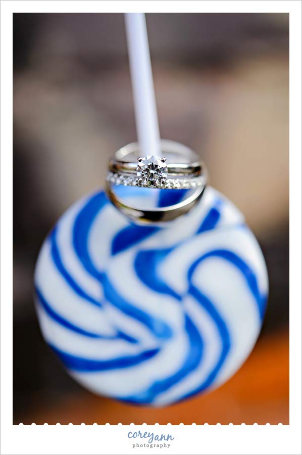wedding rings on a lollipop