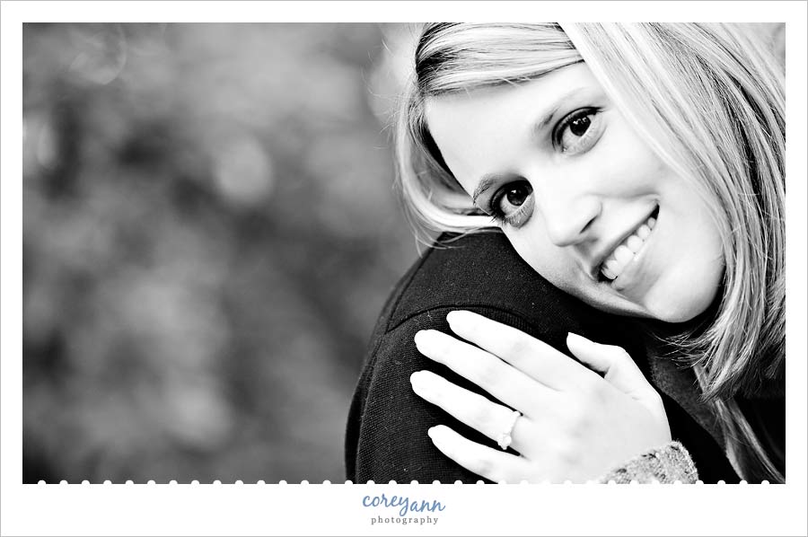 engagement session at mill run metropark in youngstown